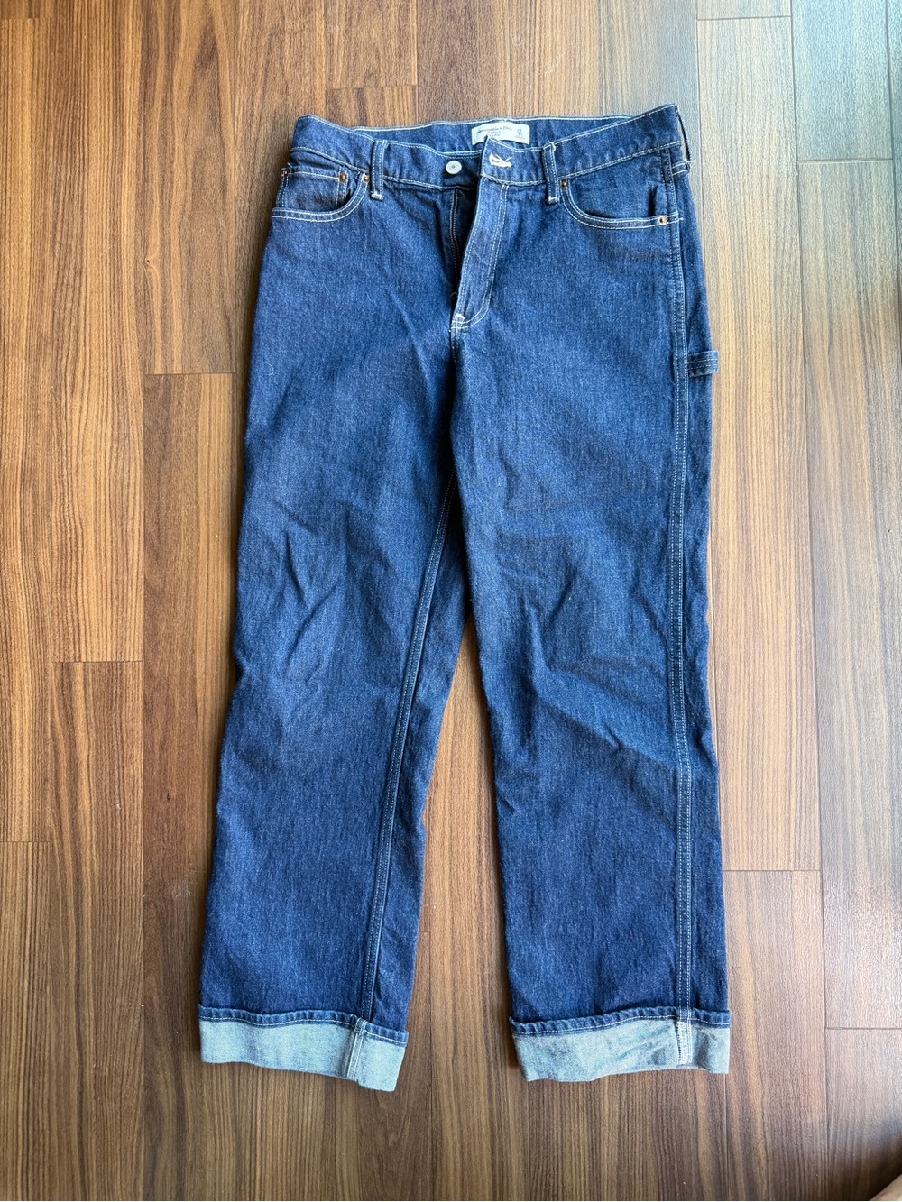 Abercrombie & Fitch Men's Indigo Relaxed Jeans